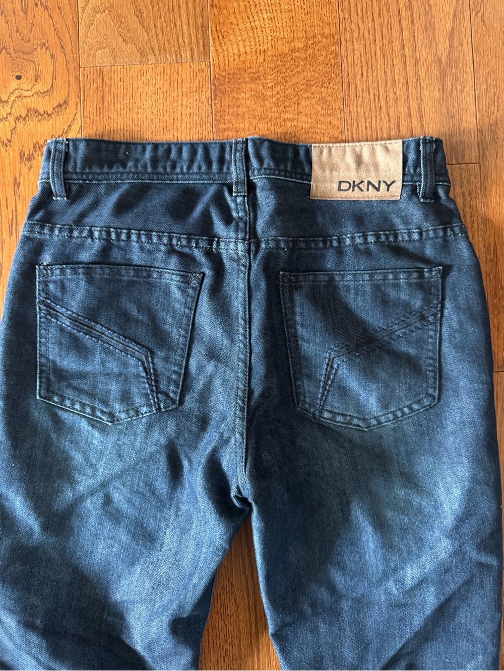 Boy’s DKNY Greenwich Slim dark wash straight leg jeans Sz 16